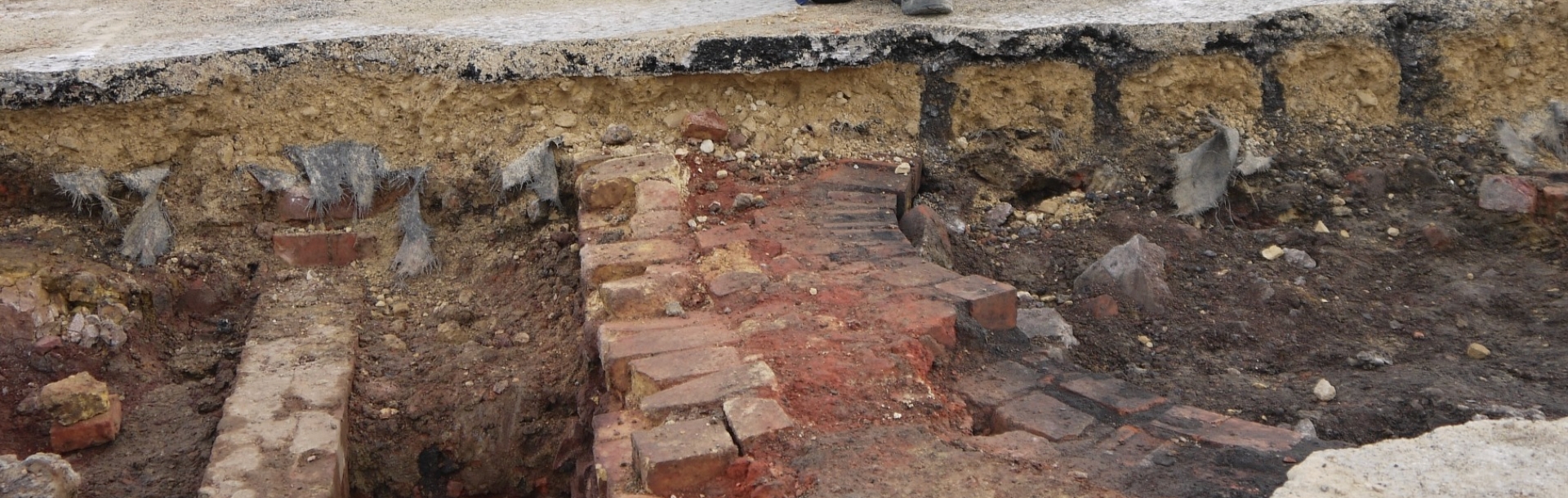 EUSR Category 2 - Implement Safe (Digging) Excavating Practices
