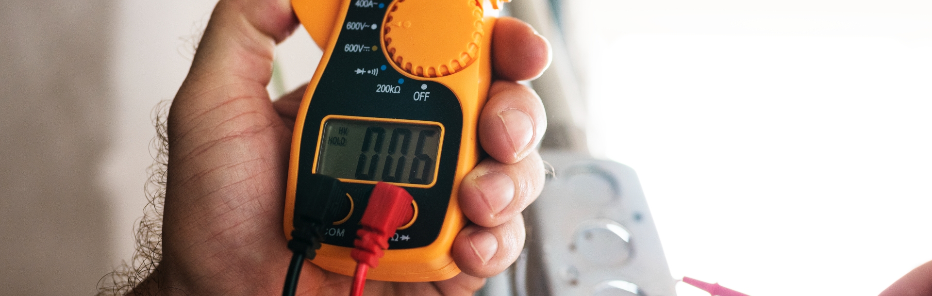 Do you need a qualification to PAT test?